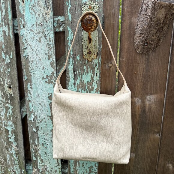 The Horse Daisy Pebble Leather Shoulder Bag Oat - Picture 1 of 12